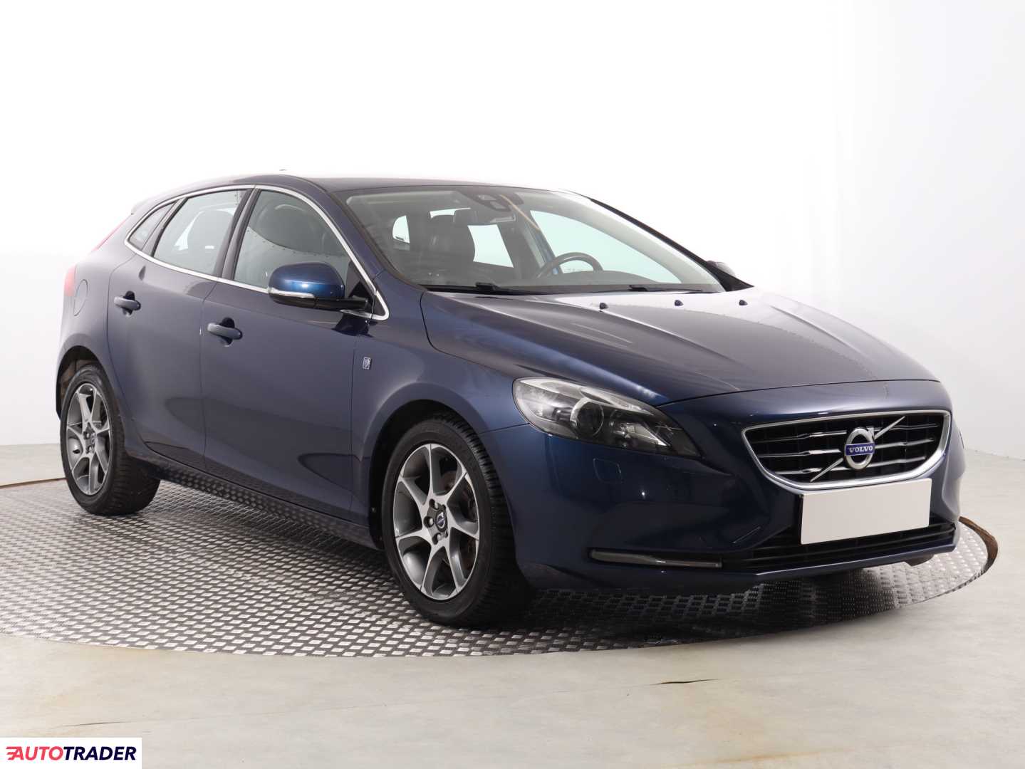 Volvo V40 2015 1.6 147 KM