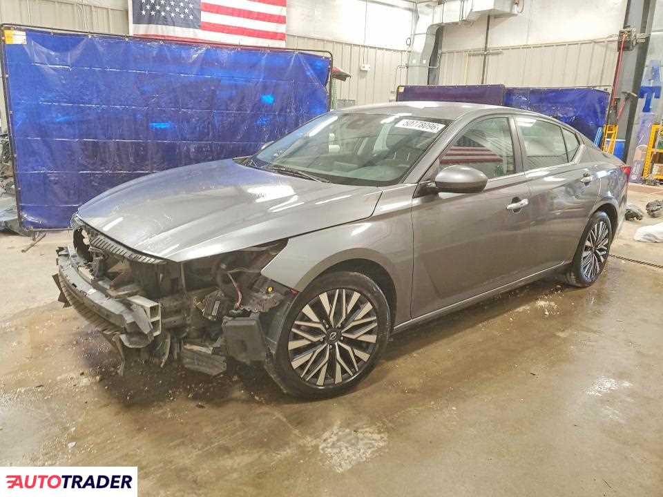Nissan Altima 2023 2