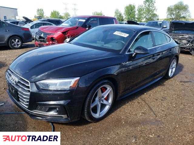 Audi A5 2.0 benzyna 2018r. (ELGIN)