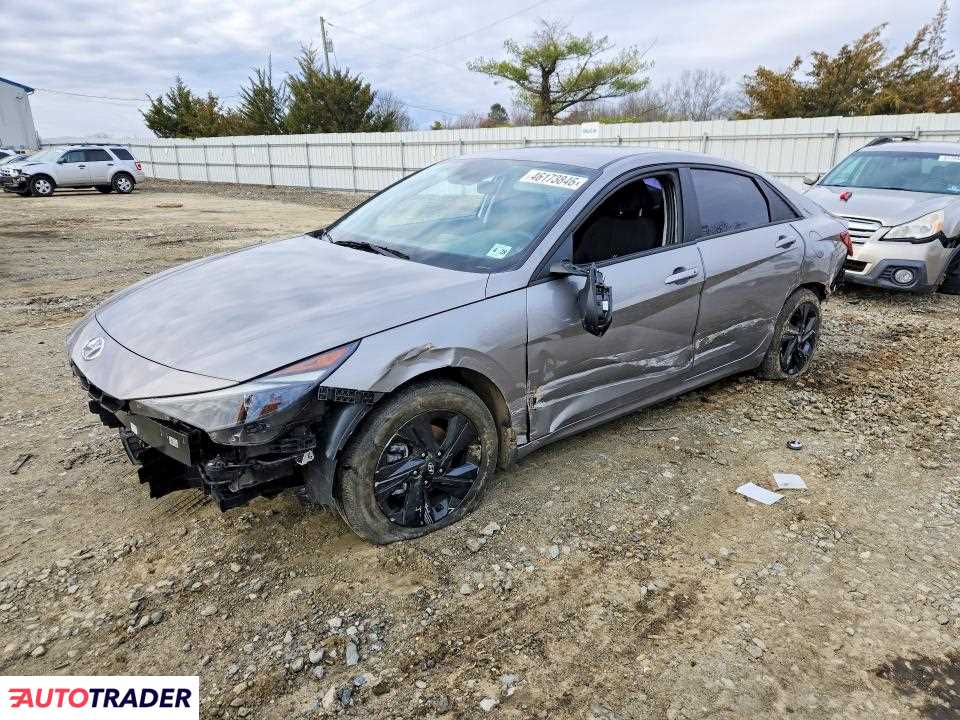 Hyundai Elantra 2023 2