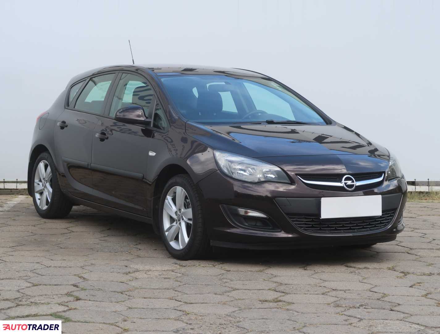 Opel Astra 2015 1.4 99 KM