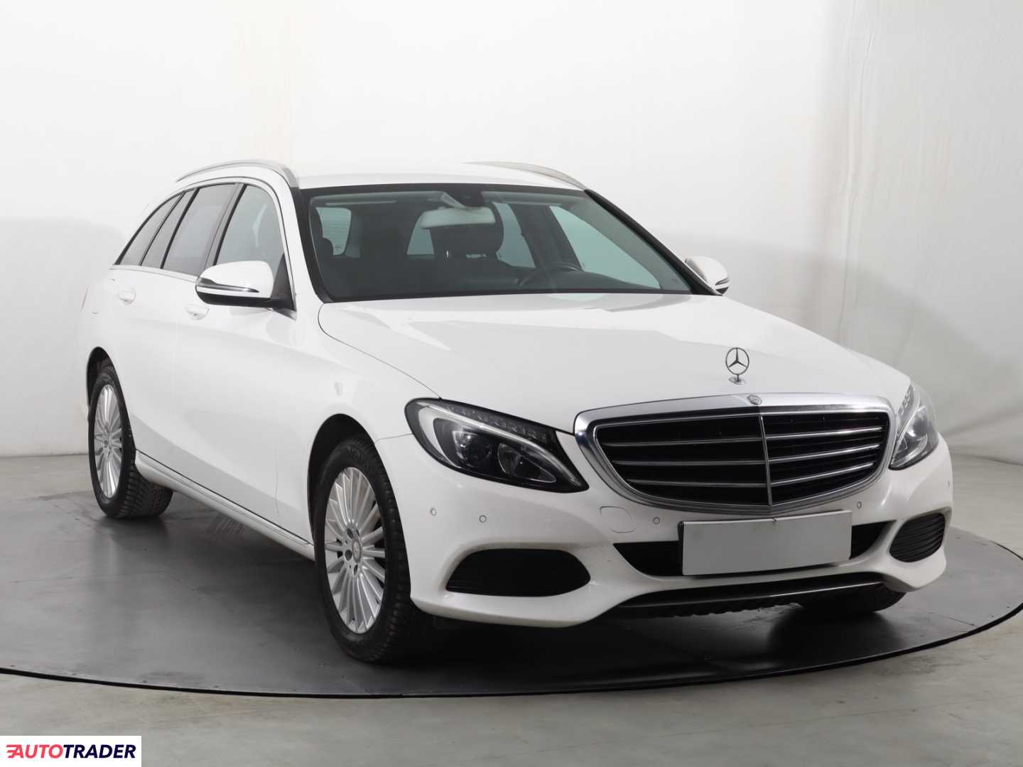 Mercedes C-klasa 2015 1.6 113 KM