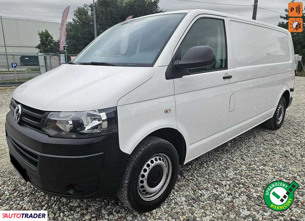 Volkswagen Transporter 2015 2 Volkswagen Transporter 2015 2