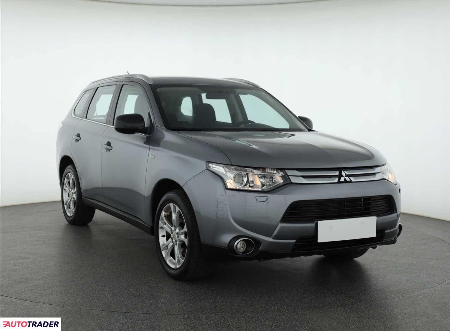 Mitsubishi Outlander 2014 2.0 147 KM Mitsubishi Outlander 2014 2.0 147 KM