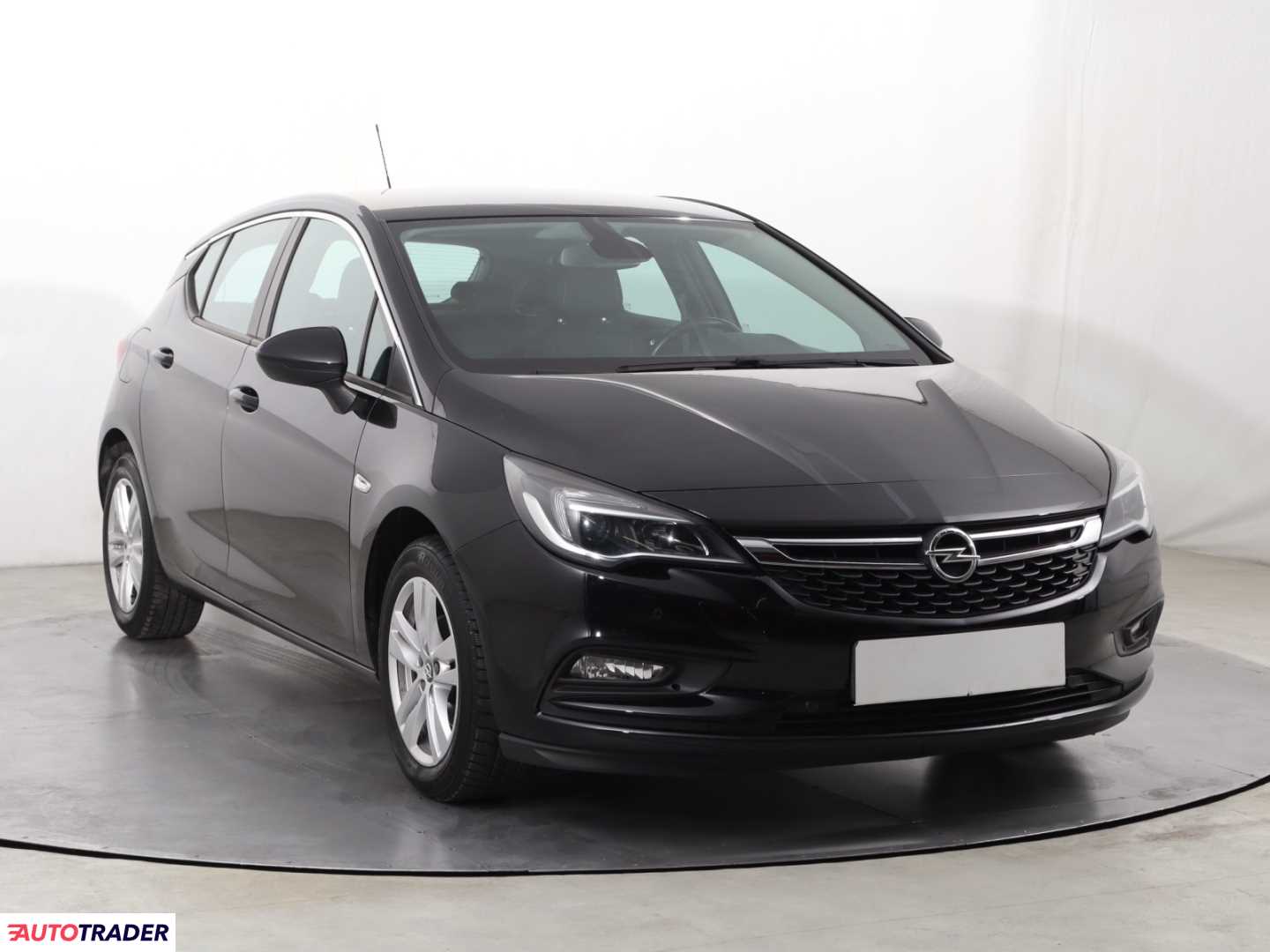Opel Astra 2019 1.4 147 KM