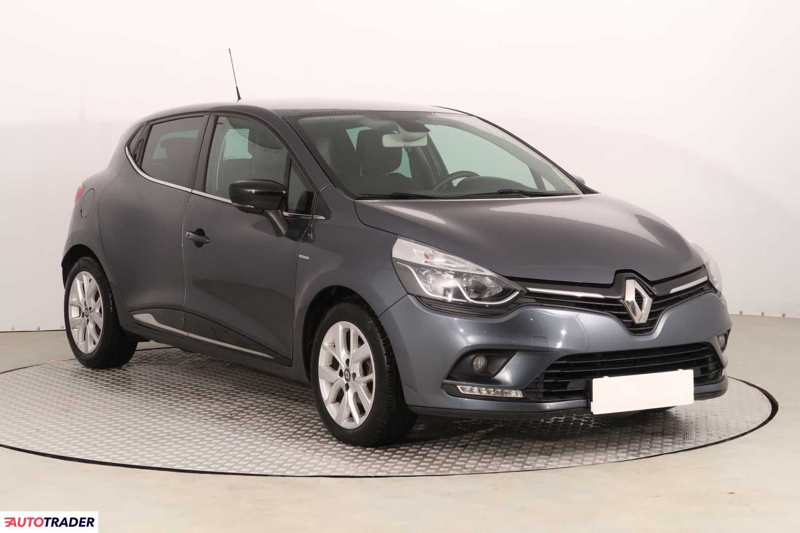 Renault Clio 2018 0.9 88 KM