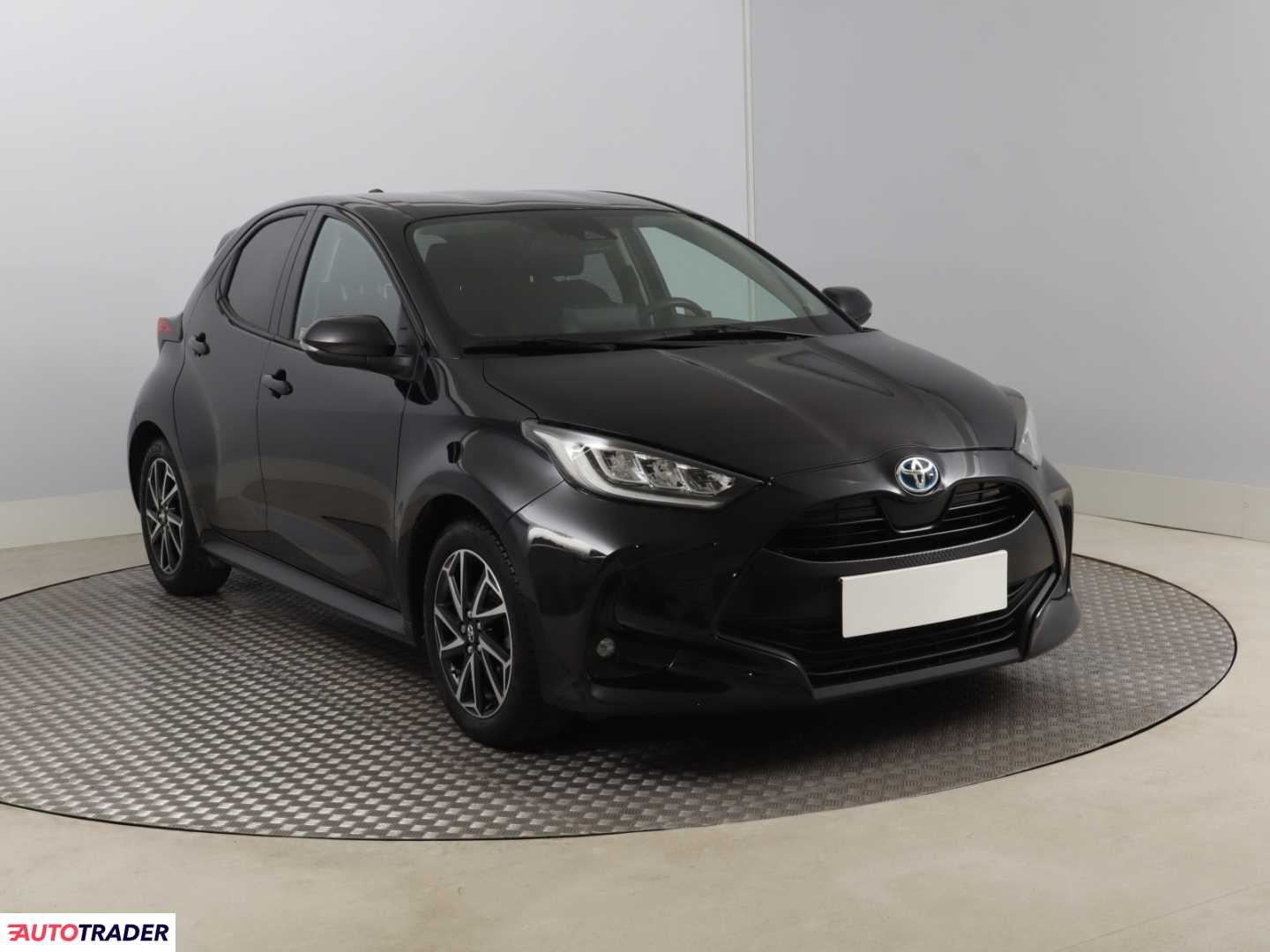 Toyota Yaris 2022 1.5 113 KM