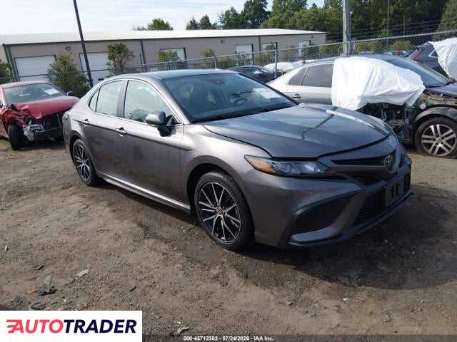 Toyota Camry 2024 2