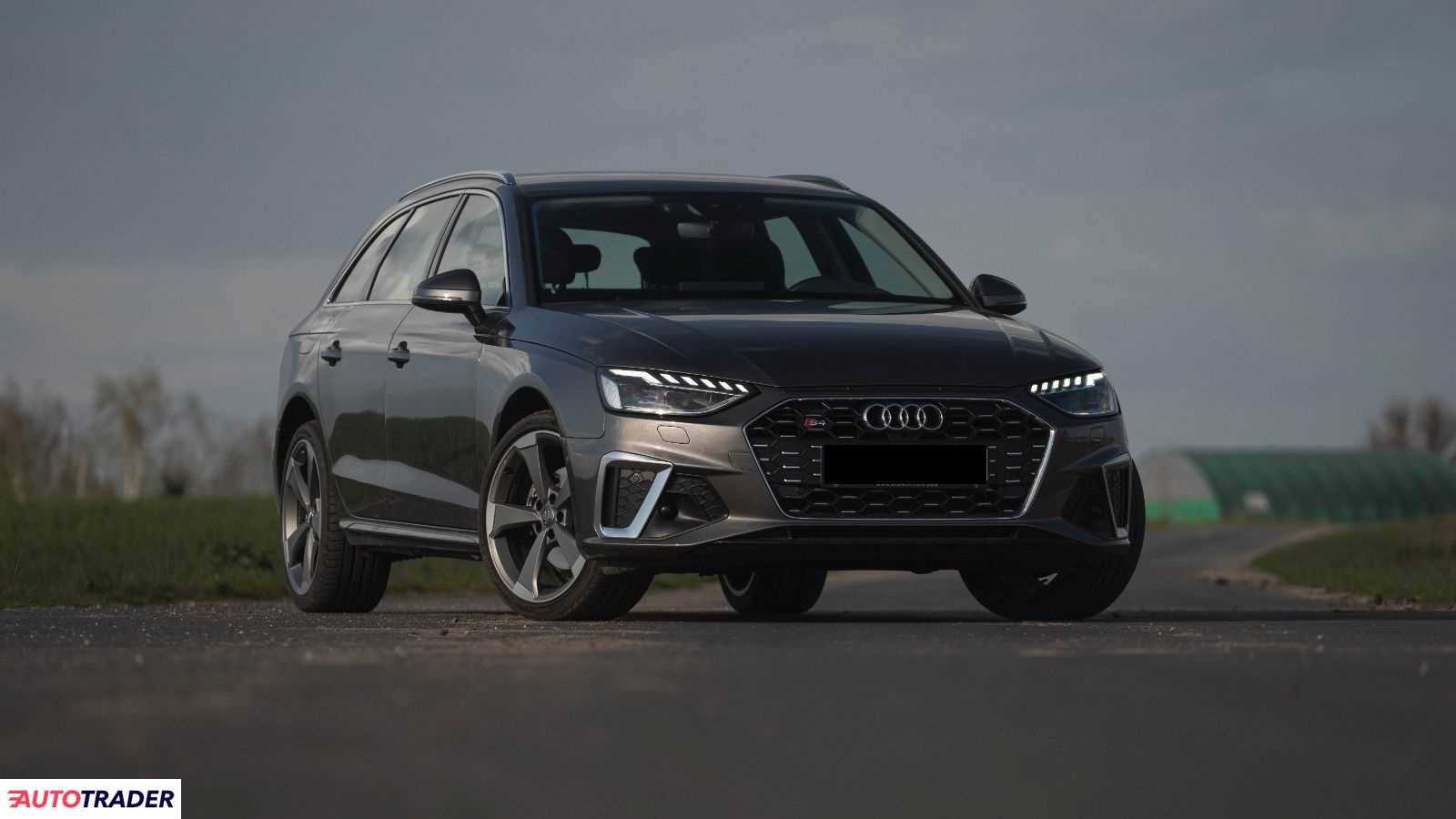 Audi A4 2020 2 140 KM