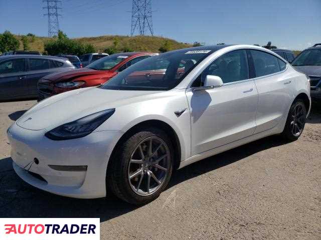 Tesla Model 3 benzyna 2020r. (LITTLETON)