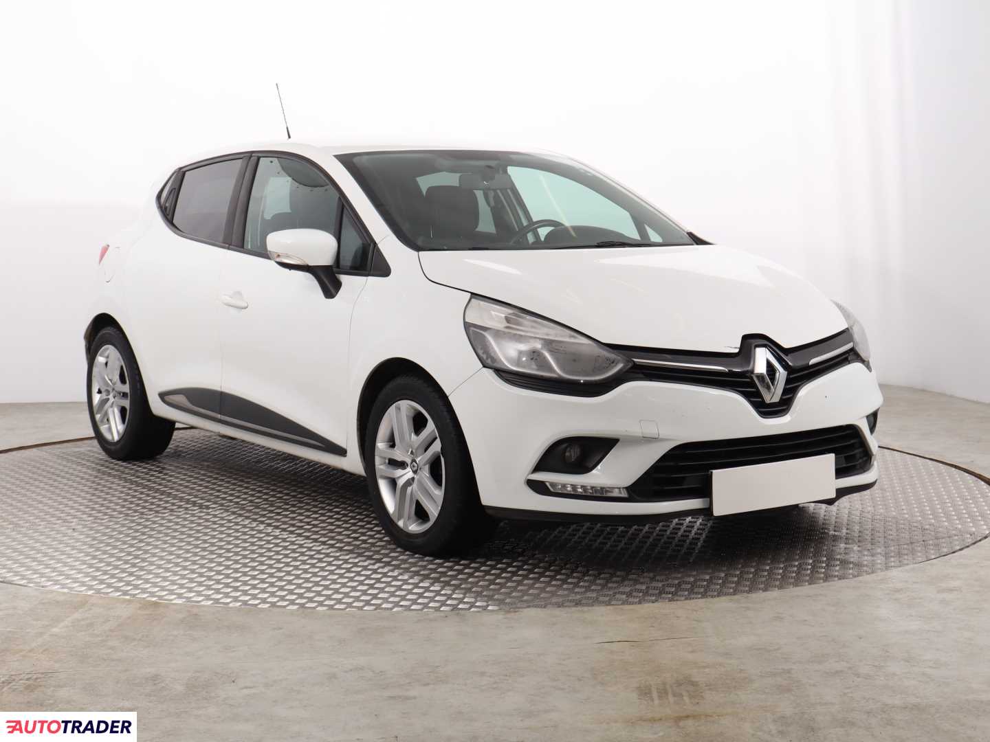 Renault Clio 2017 1.5 88 KM