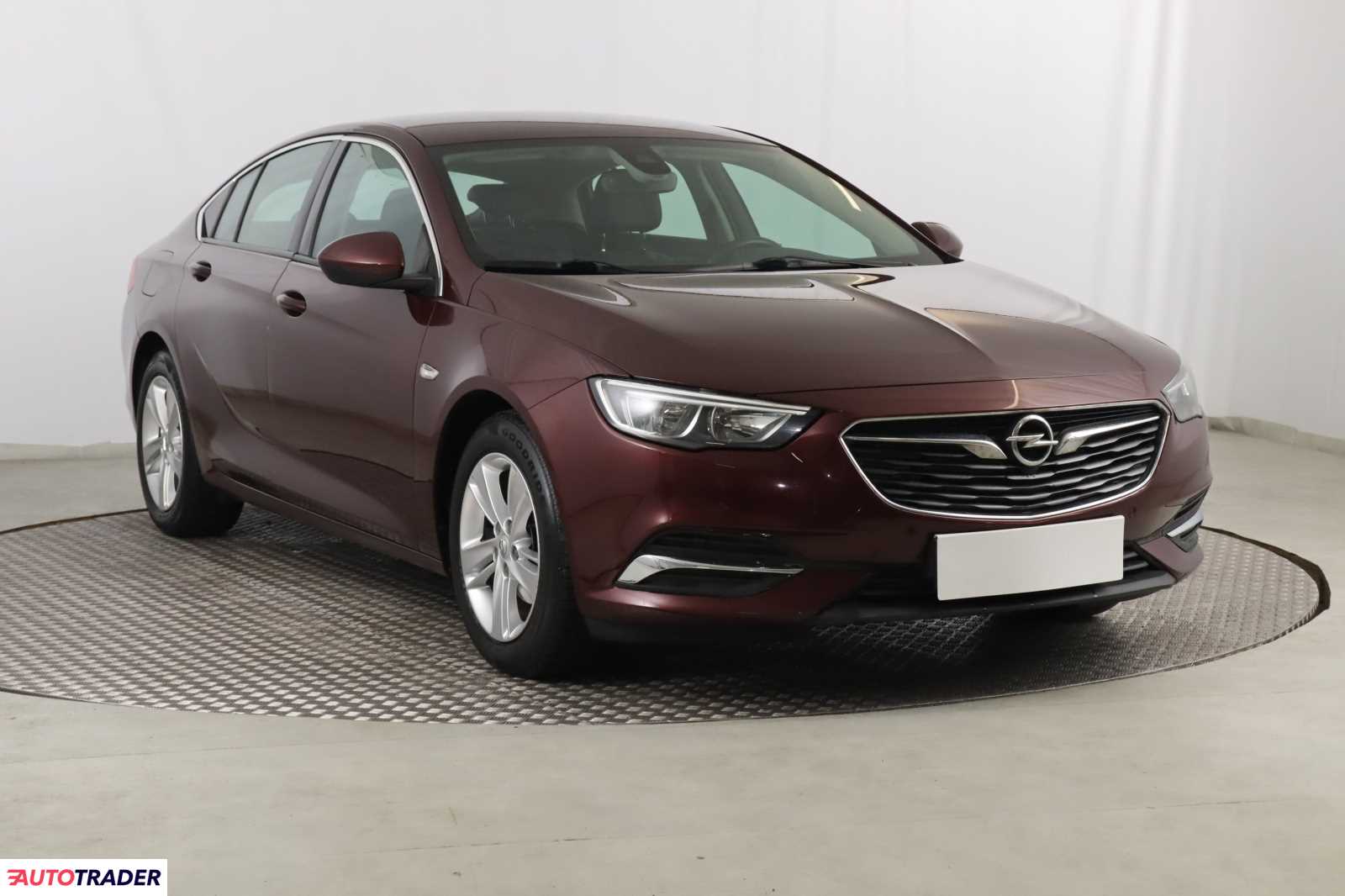 Opel Insignia 2018 1.5 162 KM