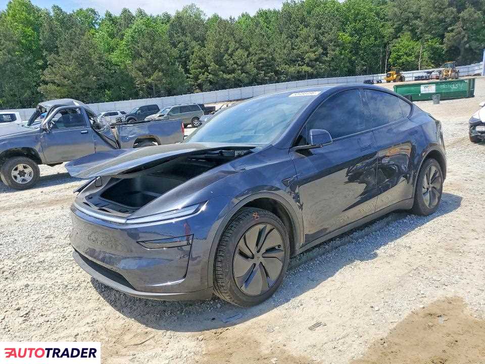 Tesla Model Y 2026