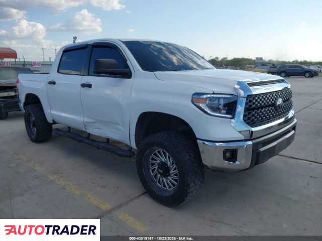 Toyota Tundra 2021 5