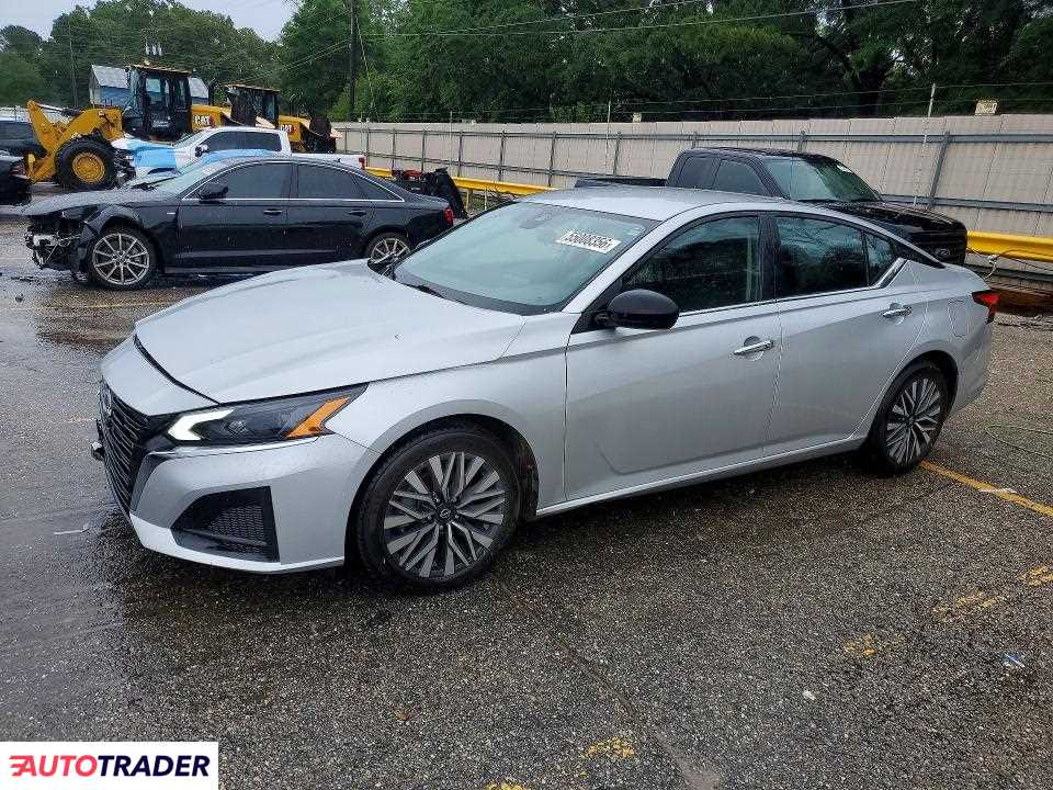 Nissan Altima 2024 2