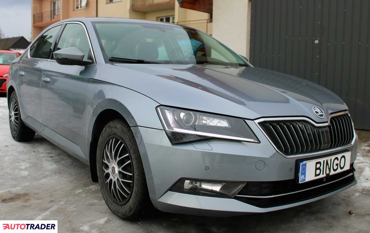 Skoda Superb 2017 1.8 180 KM