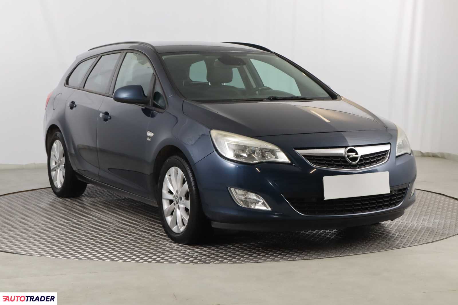 Opel Astra 2012 1.7 123 KM Opel Astra 2012 1.7 123 KM