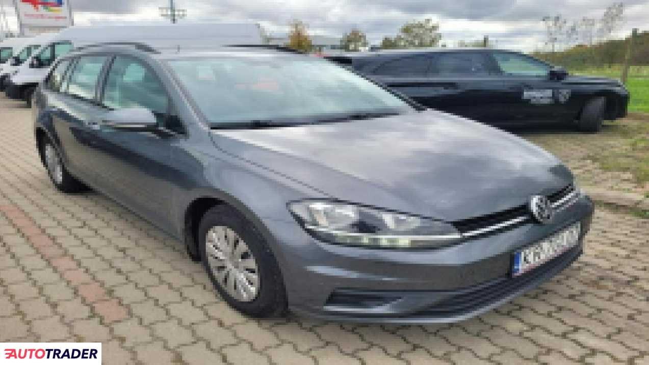 Volkswagen Golf 1.6 diesel 115 KM 2018r. (Komorniki)