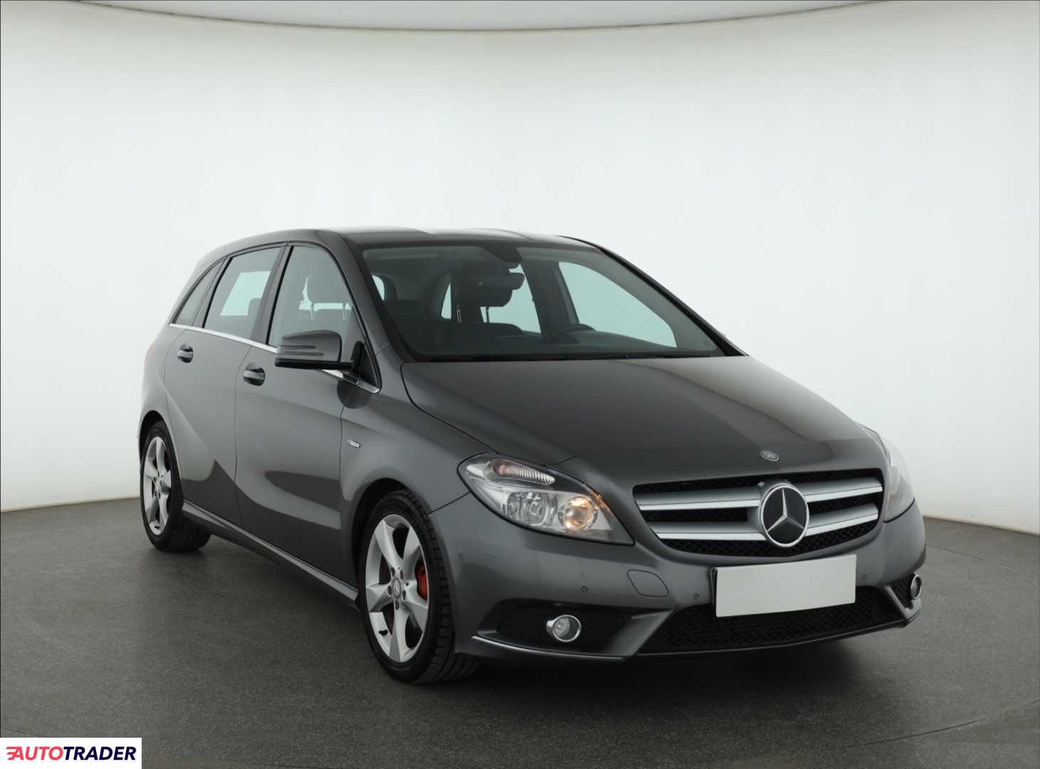 Mercedes B-klasa 2012 2.0 107 KM