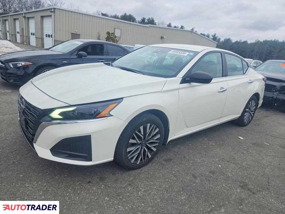 Nissan Altima 2024 2