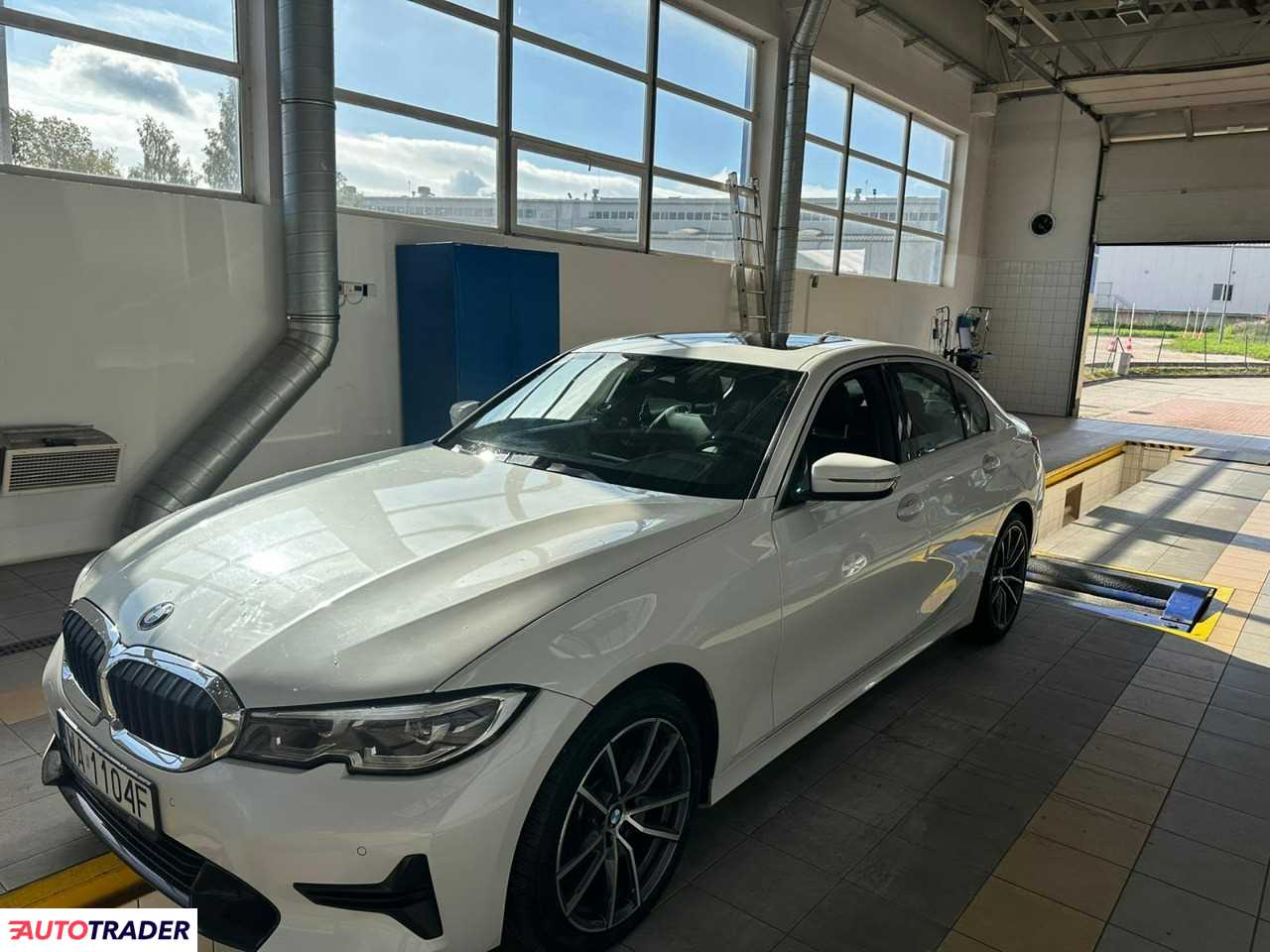 BMW 330
