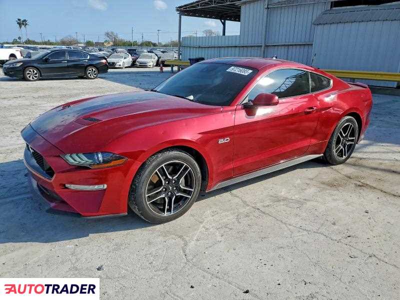 Ford Mustang 2022 5