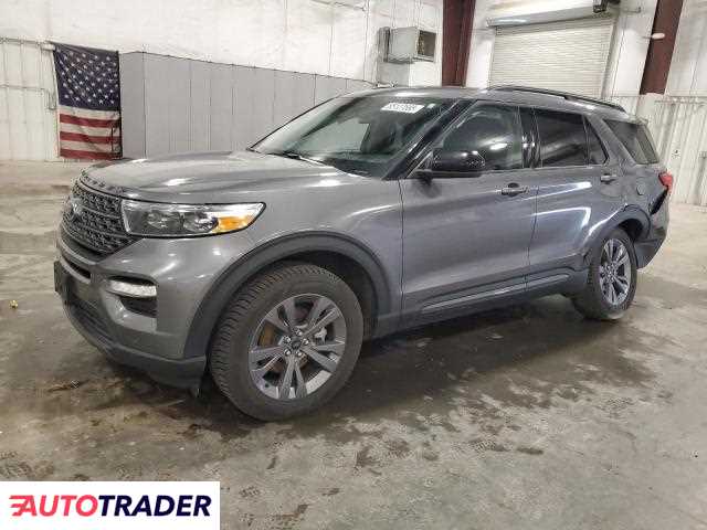Ford Explorer 2022 2