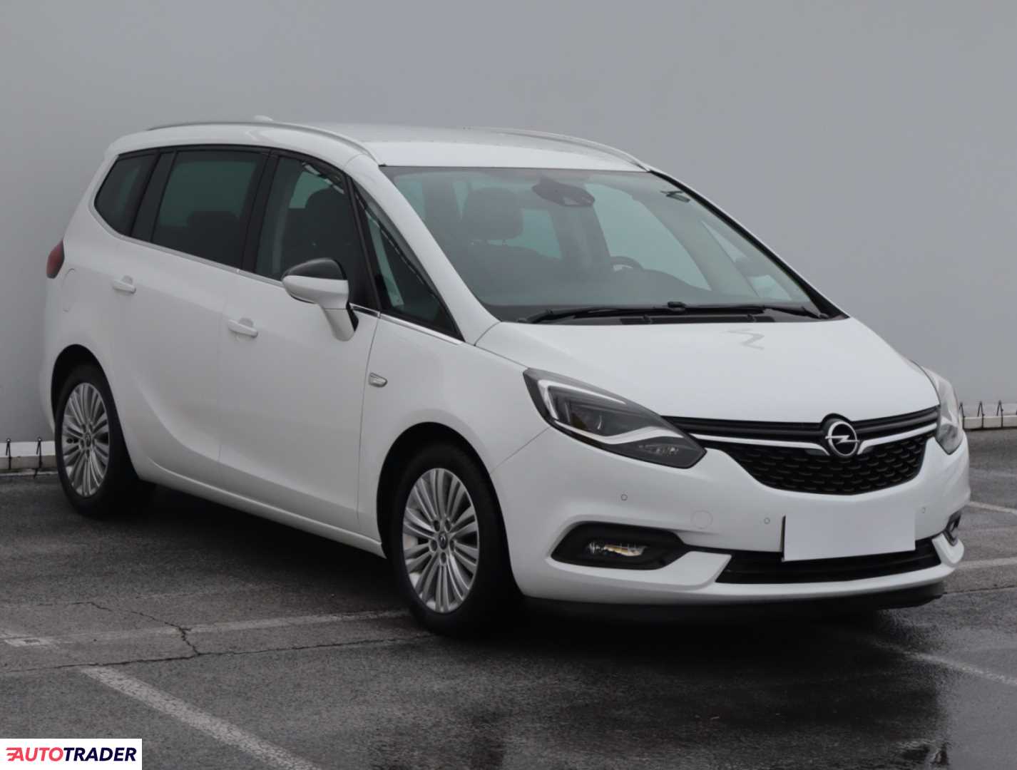 Opel Zafira Tourer 2017 1.4 138 KM
