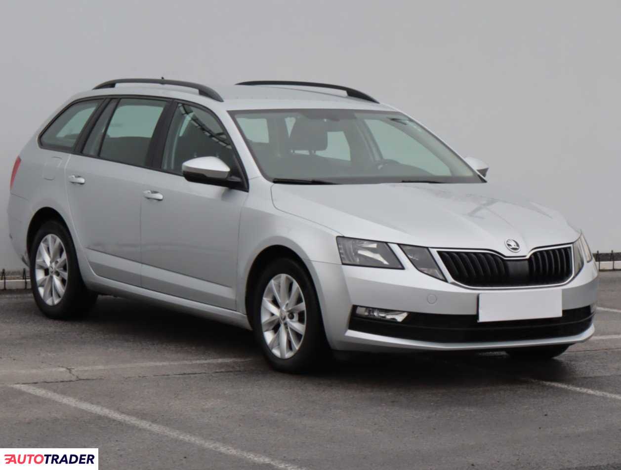 Skoda Octavia 2018 1.6 113 KM