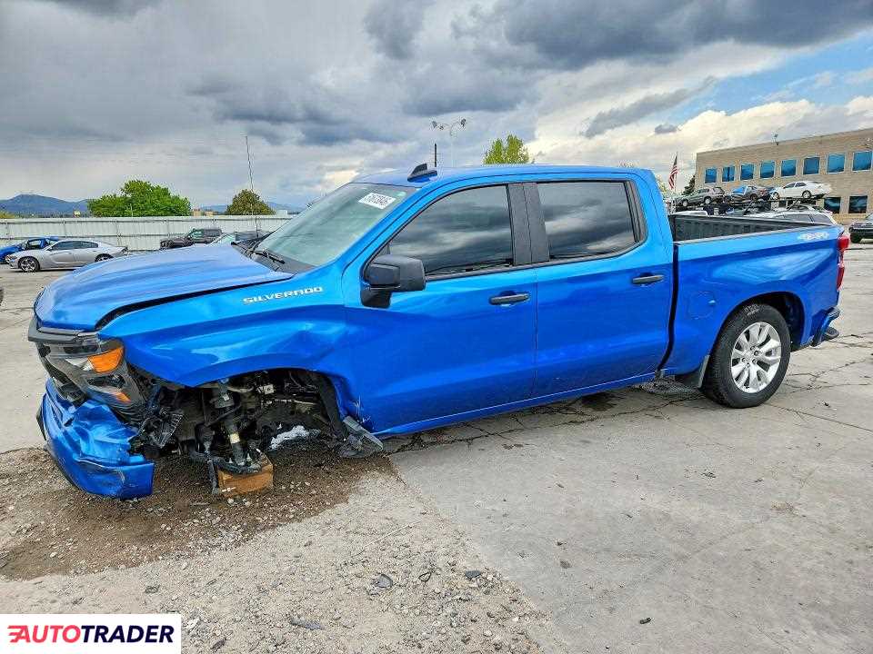 Chevrolet Silverado 2024 2