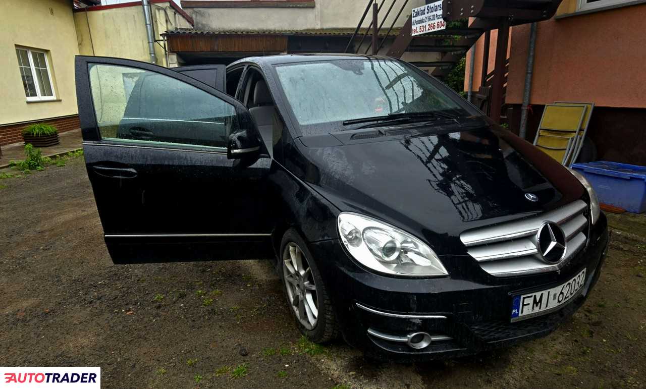 Mercedes B-klasa 2008 1.7 116 KM