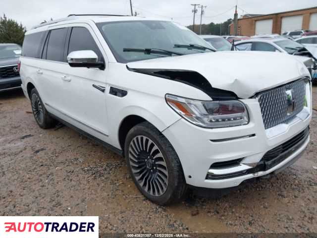 Lincoln Navigator 2020 3