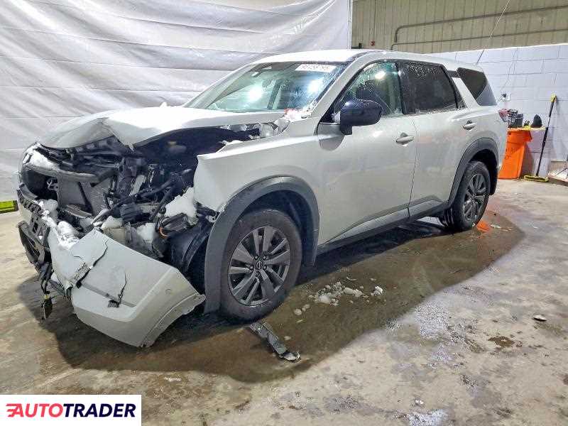 Nissan Pathfinder 2023 3