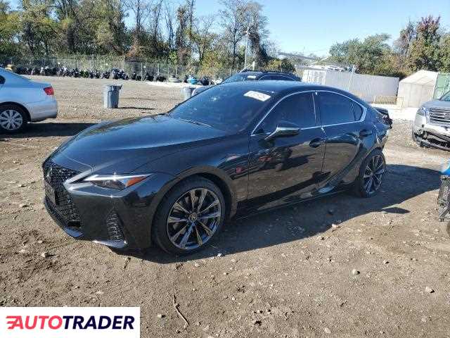 Lexus IS 2024 3