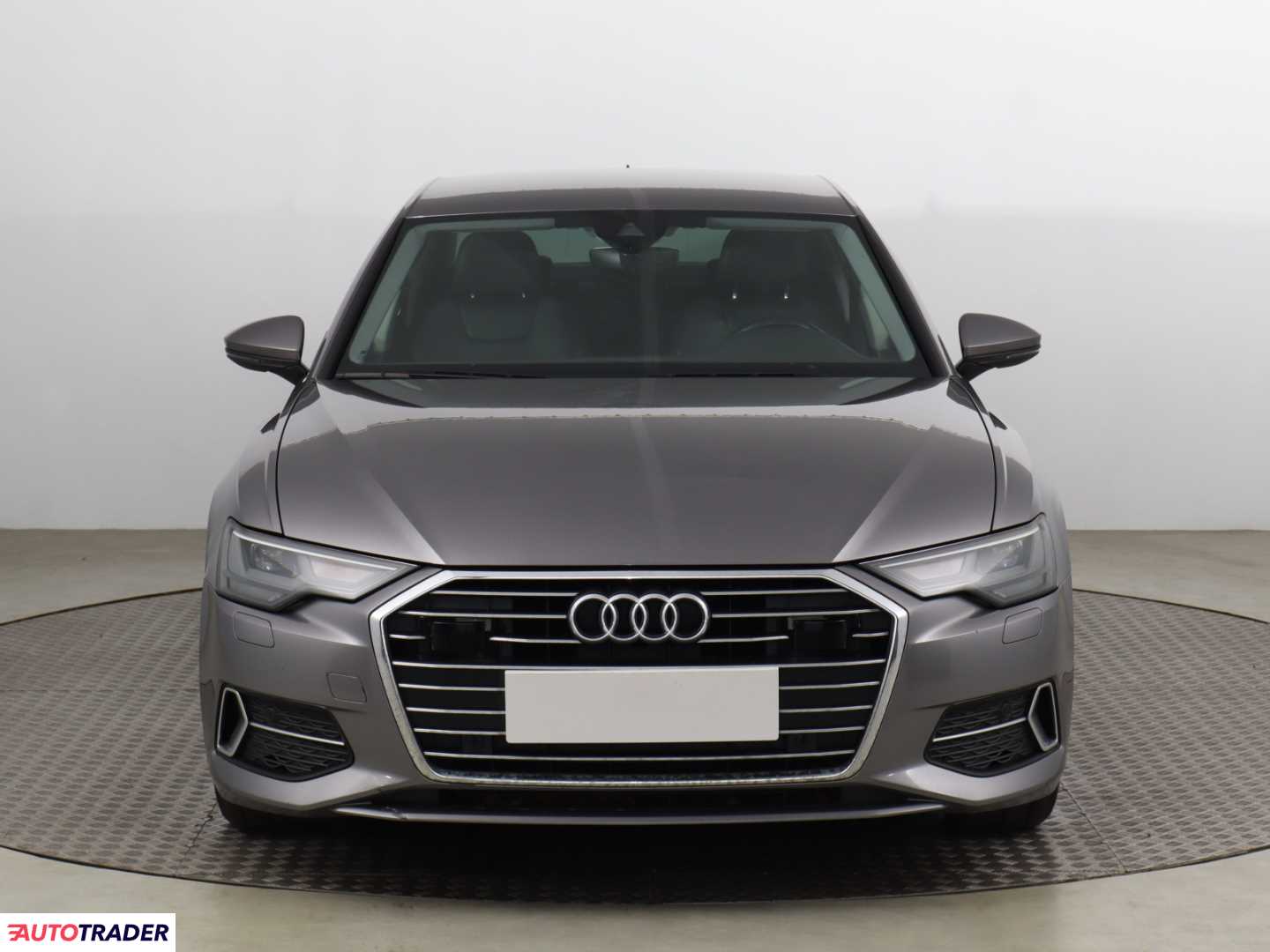 Audi A6 2019 2.0 160 KM