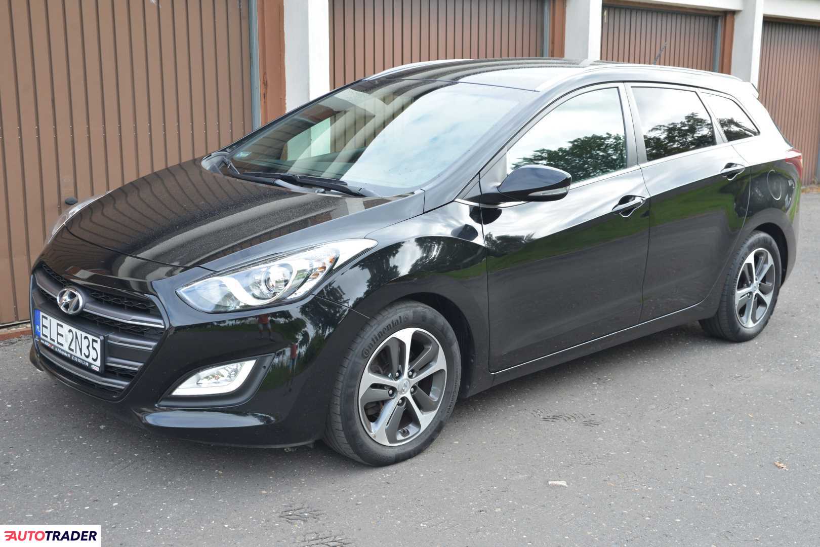 Hyundai i30 2016 1.6 110 KM