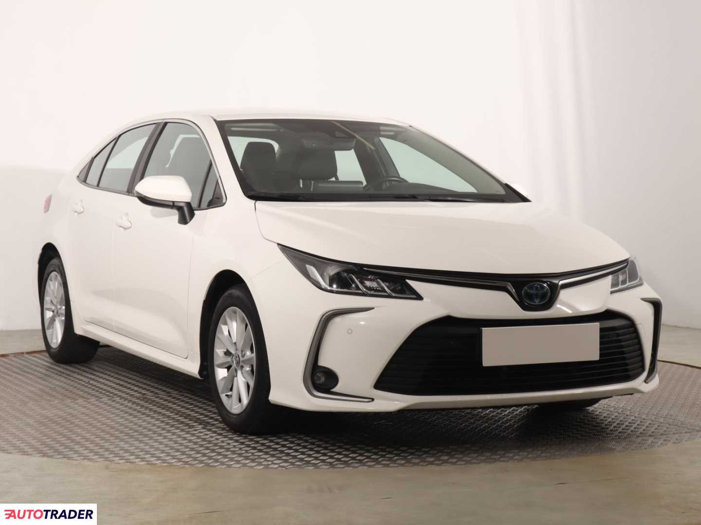 Toyota Corolla 2022 1.8 120 KM