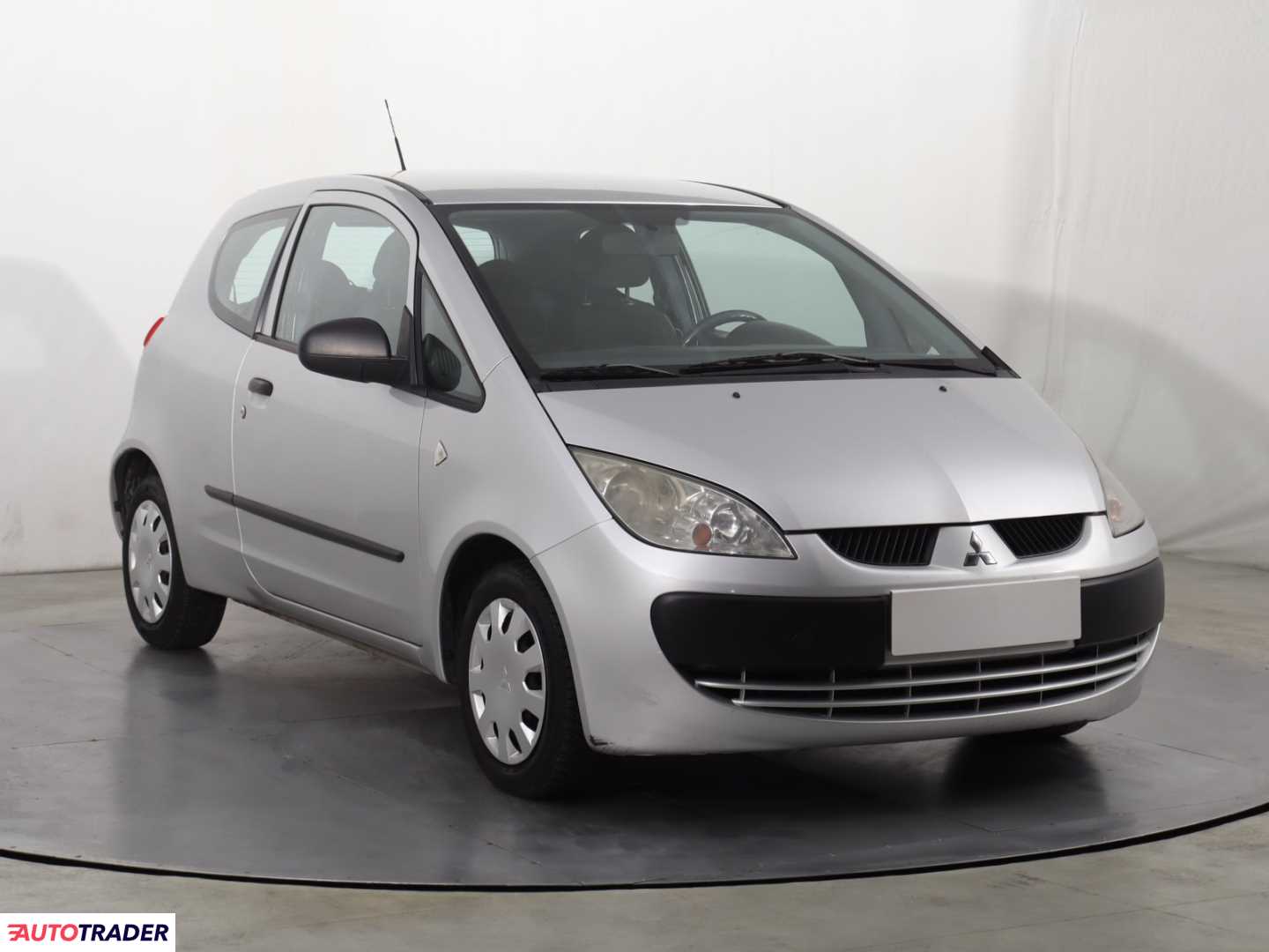 Mitsubishi Colt 2008 1.3 93 KM