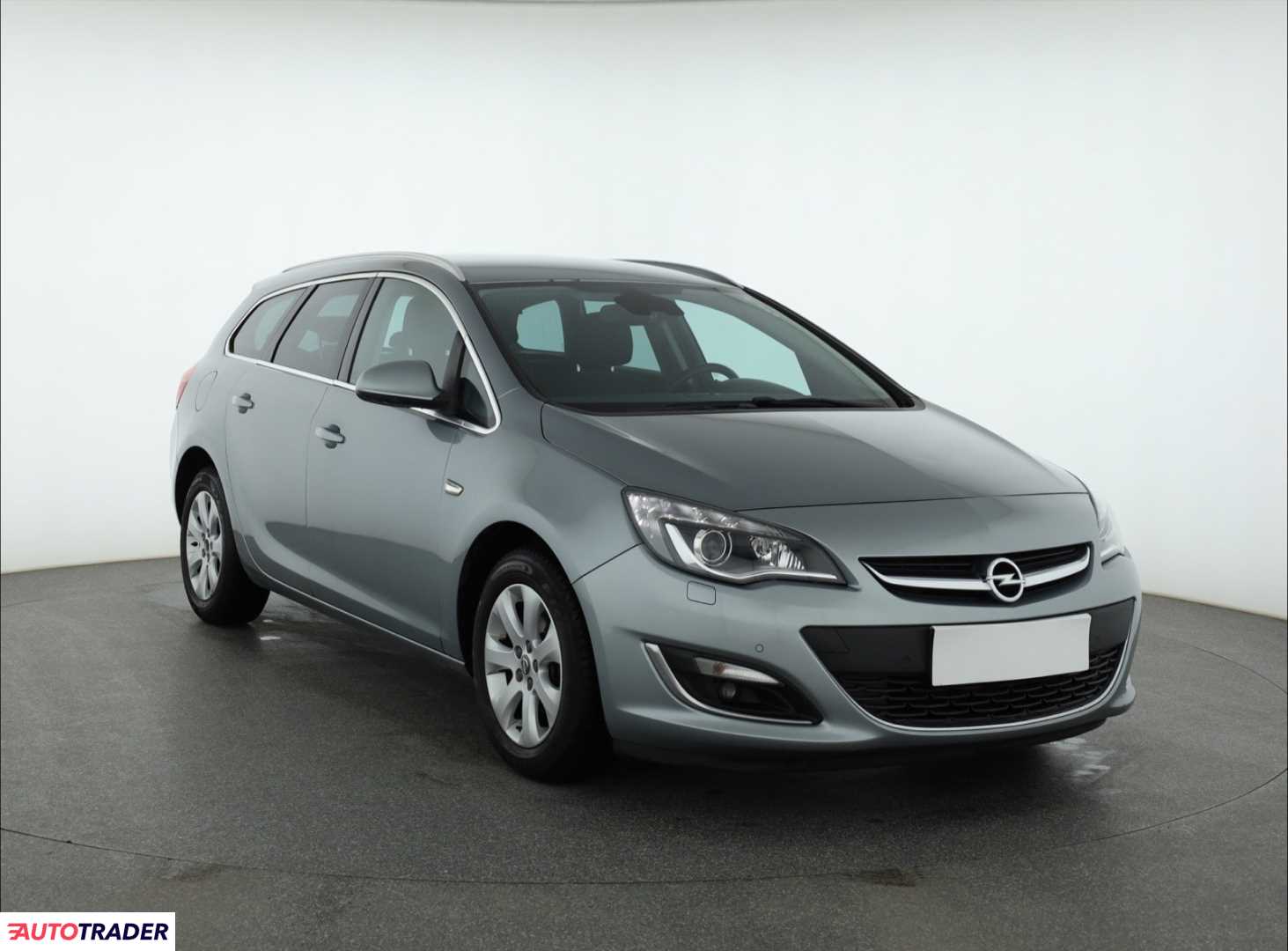 Opel Astra 2015 1.4 138 KM