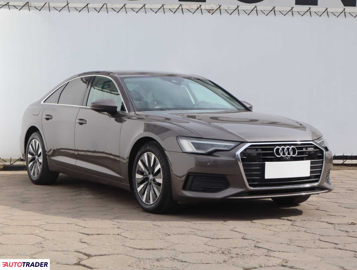 Audi A6 2020 2.0 201 KM