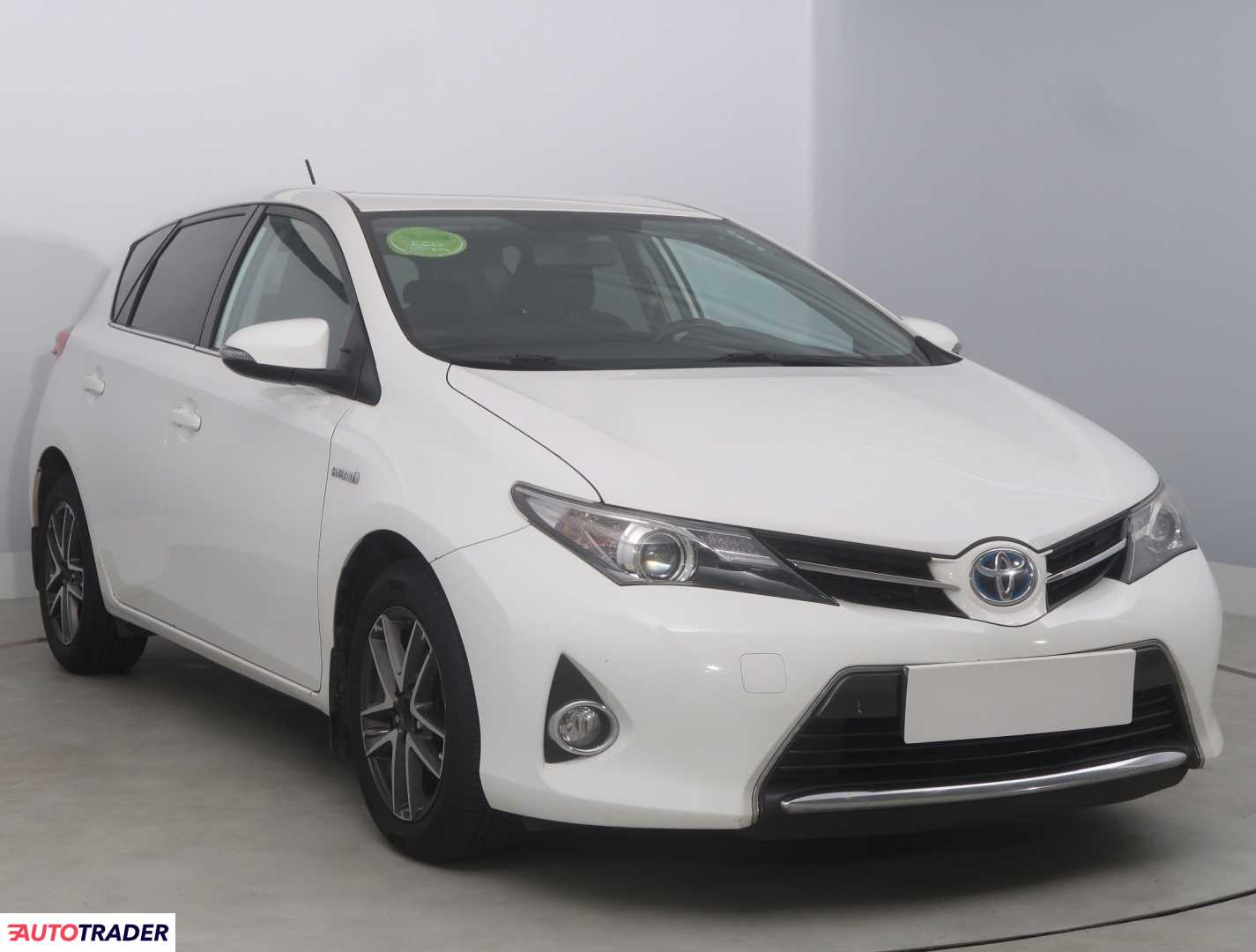 Toyota Auris 2014 1.8 134 KM Toyota Auris 2014 1.8 134 KM
