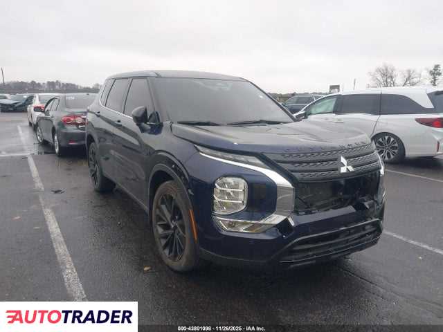 Mitsubishi Outlander 2023 2