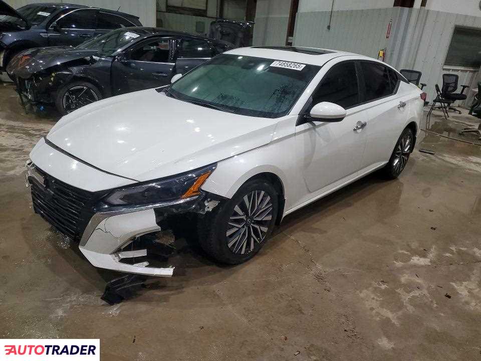 Nissan Altima 2023 2