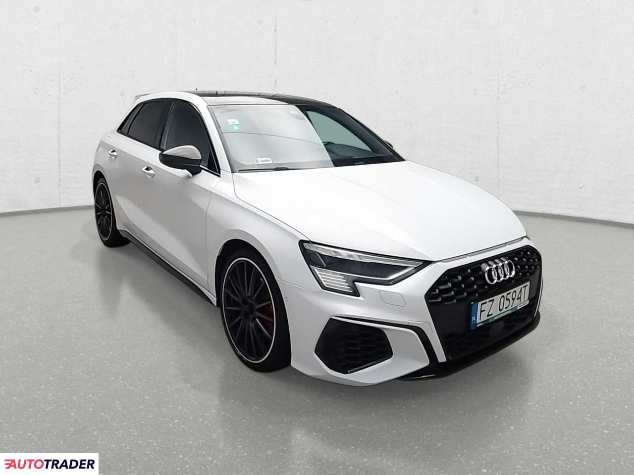 Audi A3 2.0 benzyna 310 KM 2022r. (Komorniki)