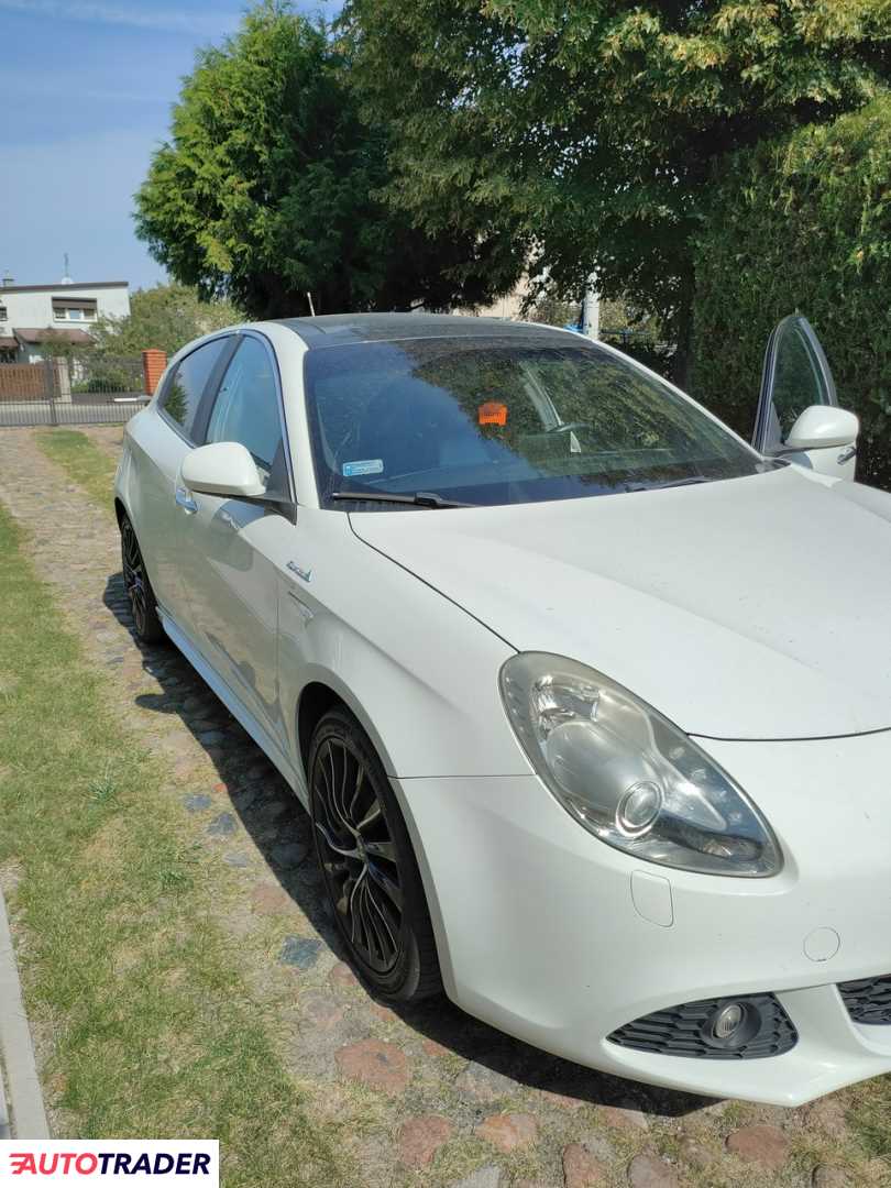 Alfa Romeo Giulietta 2010 1.4 170 KM