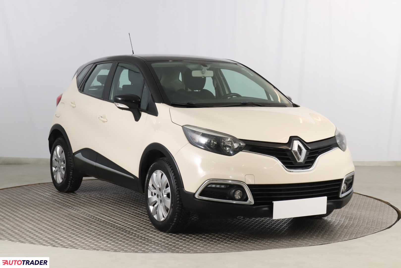 Renault Captur 0.9 88 KM 2013r. (Piaseczno)