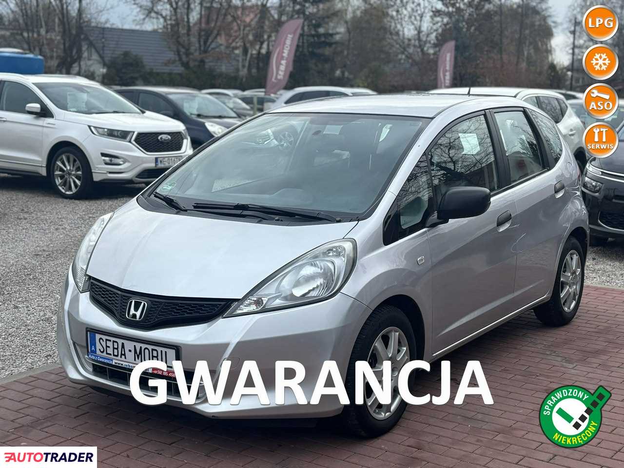 Honda Jazz 2013 1.2 90 KM