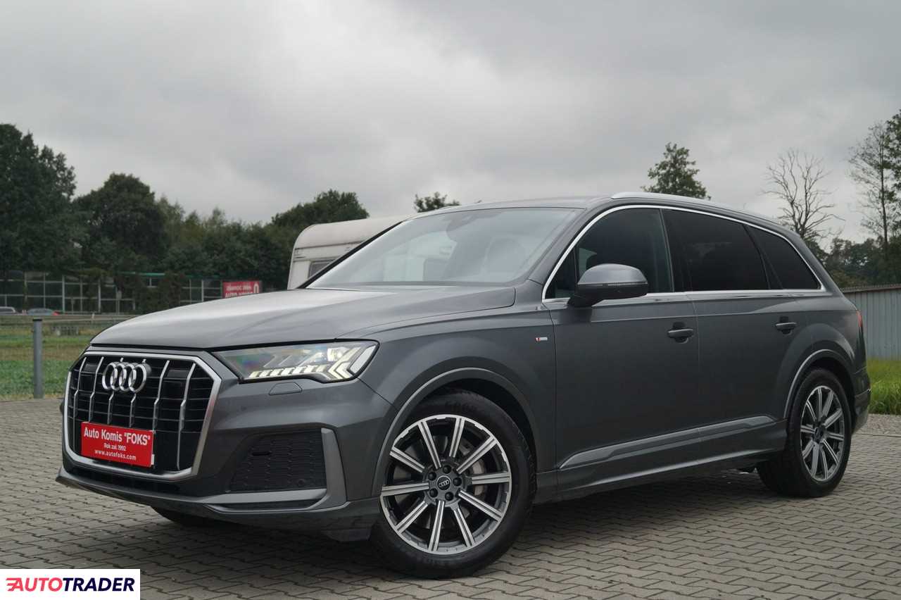 Audi Q7 2023 3.0 286 KM