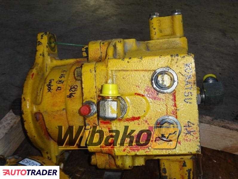 Silnik hydrauliczny Komatsu 706-77-01170