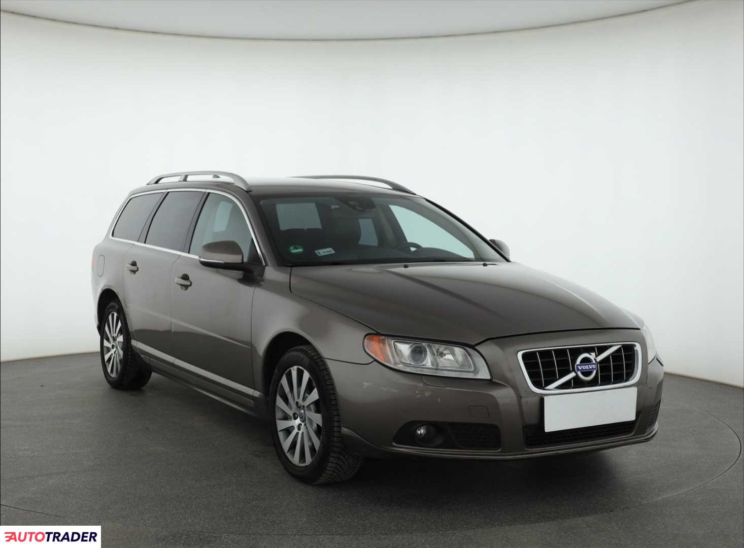 Volvo V70 2012 2.0 160 KM